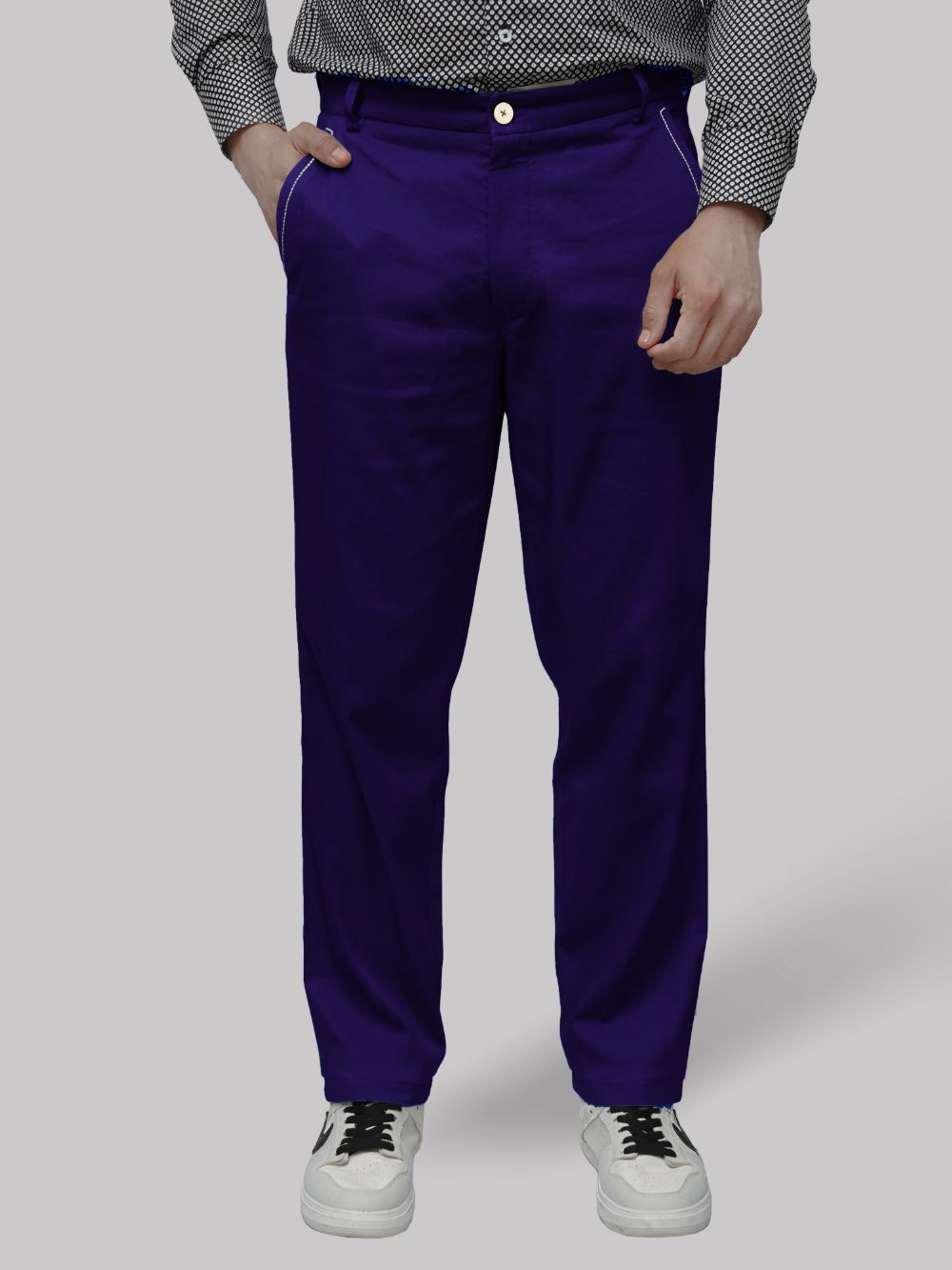 Cotton Chino with Twill Weave and Extra Stretch - Navy with Contrast Out-stitch