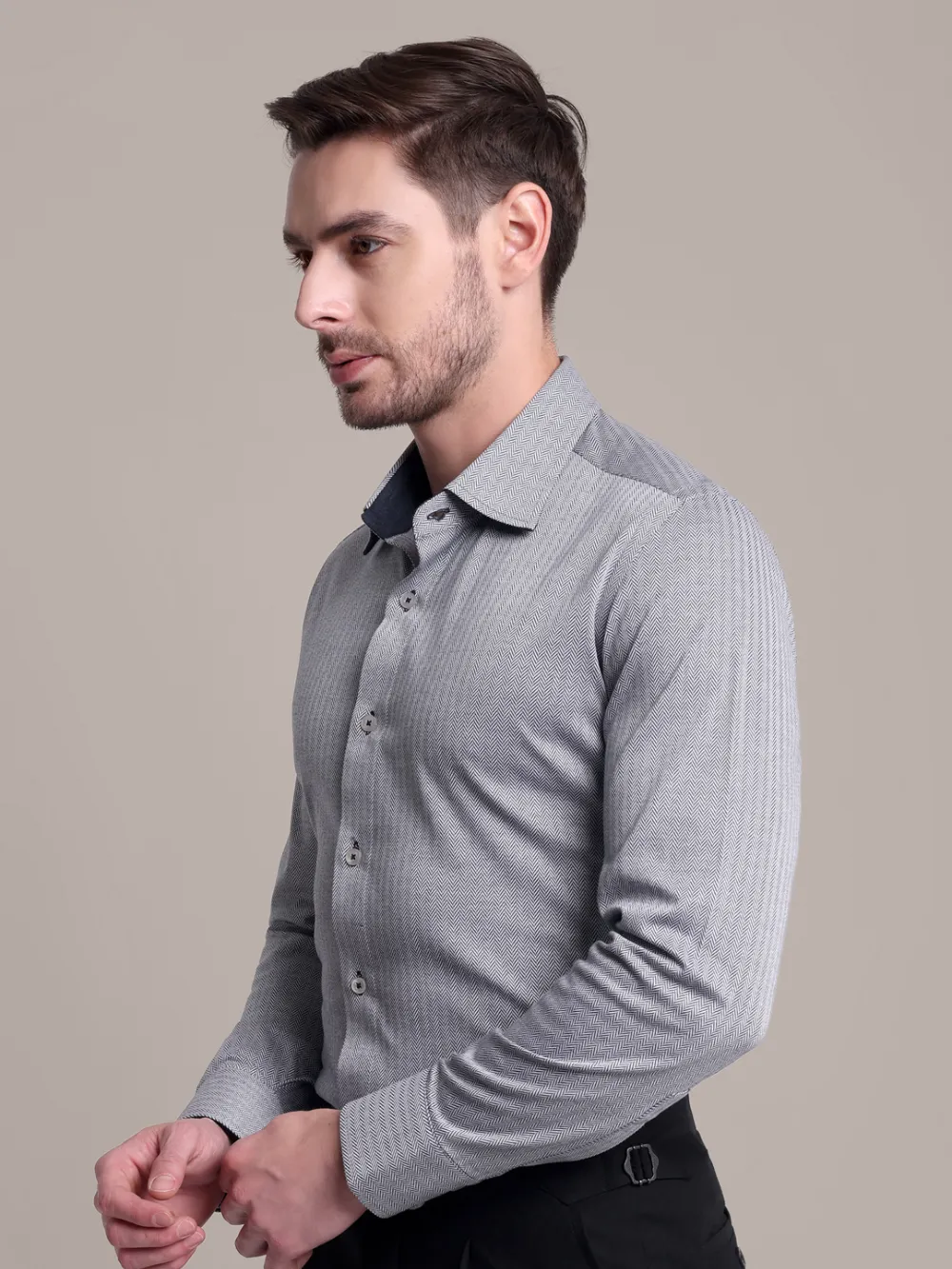 Non-Iron Stretch Gray Herringbone Print Shirt - Image 5