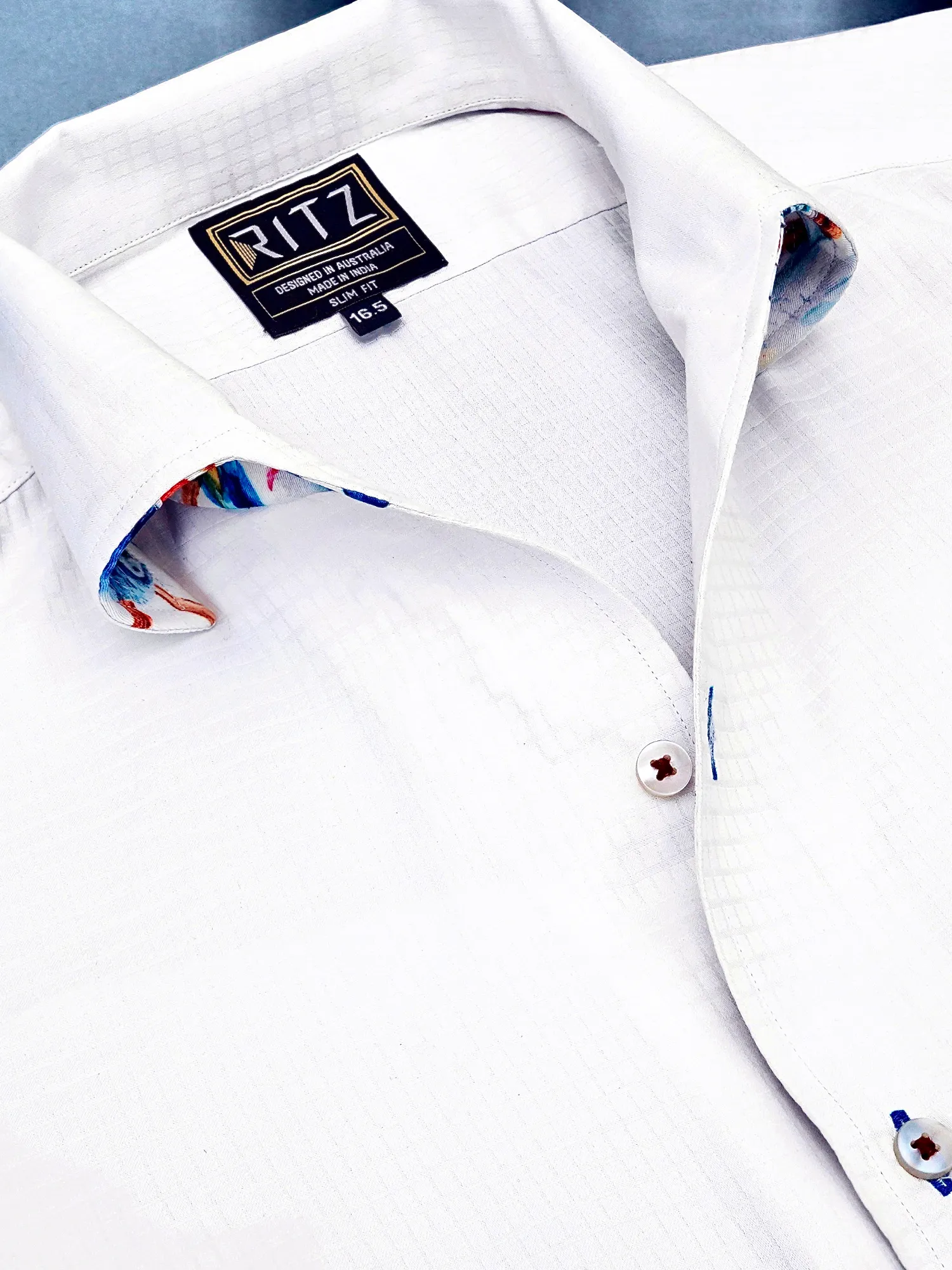 White Self Checked Shirt With One Piece Collar – Birds