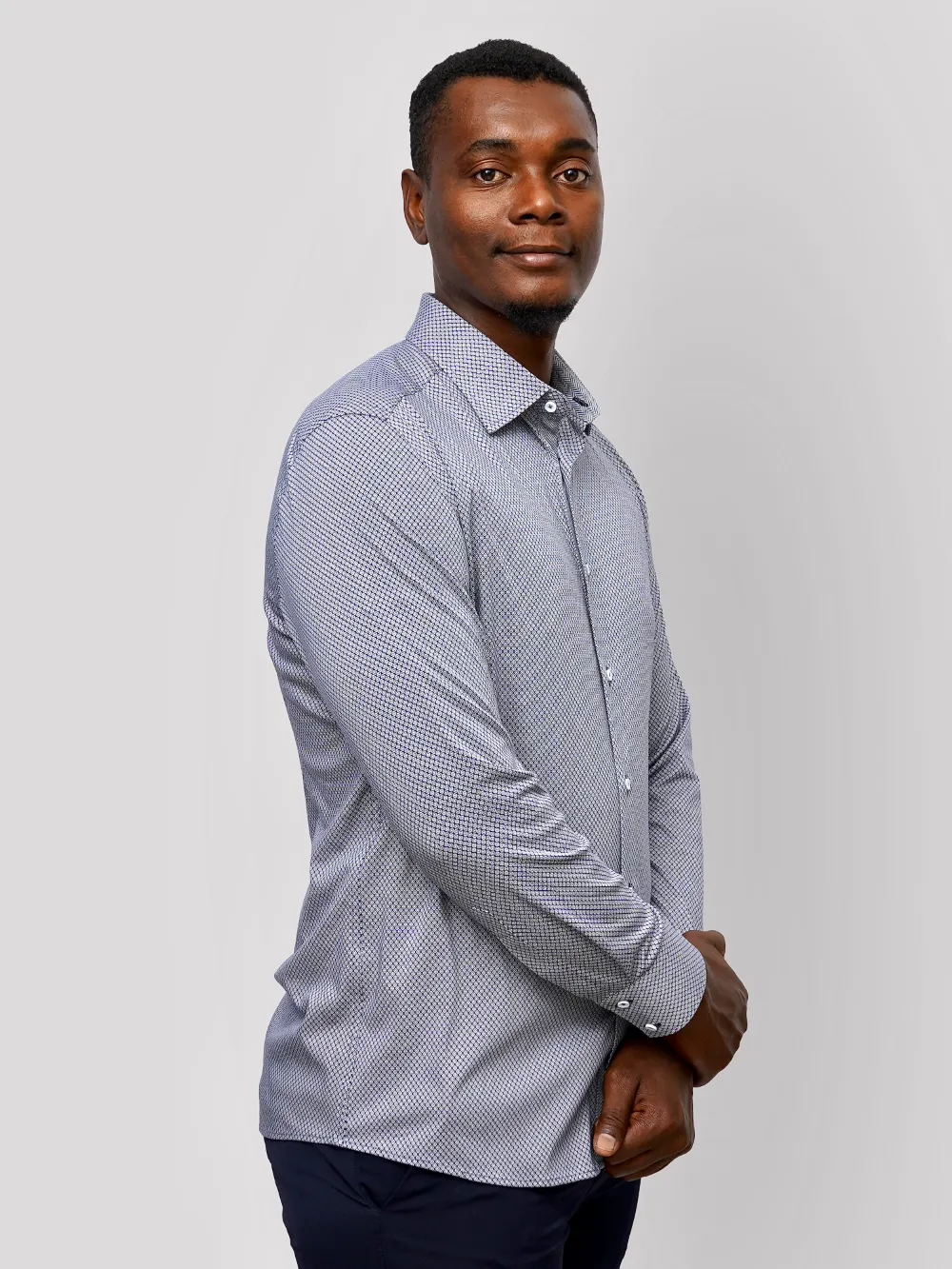 Non-Iron Stretch Cotton Navy Diamond Print Shirt - Image 4