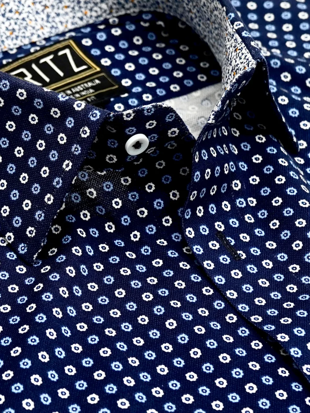 Non-Iron Stretch Cotton Navy Shirt - Medallion Print