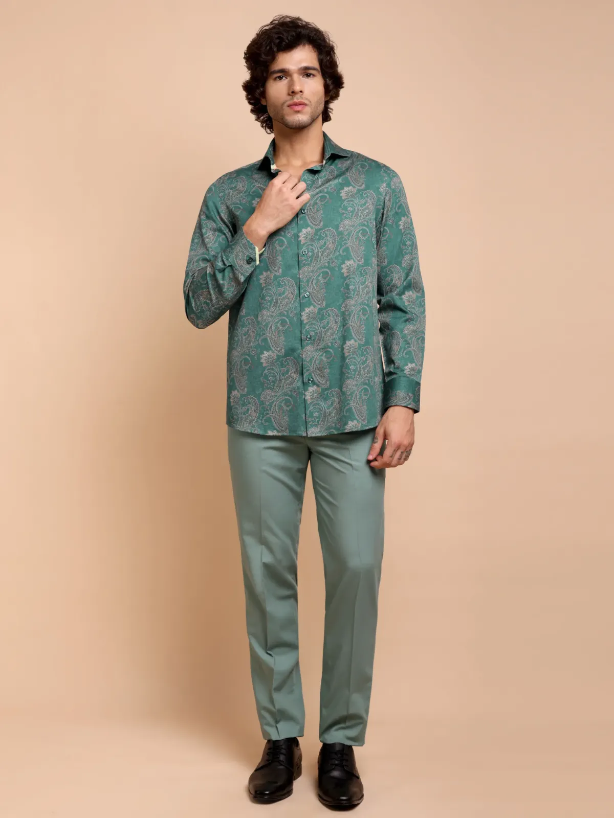Dark Green Venin Shirt with Paisley Print