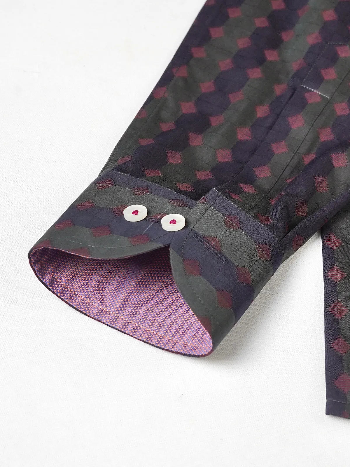 Pure Cotton Yarn-Dyed Shirt with Woven Diamond Pattern - Satin weave