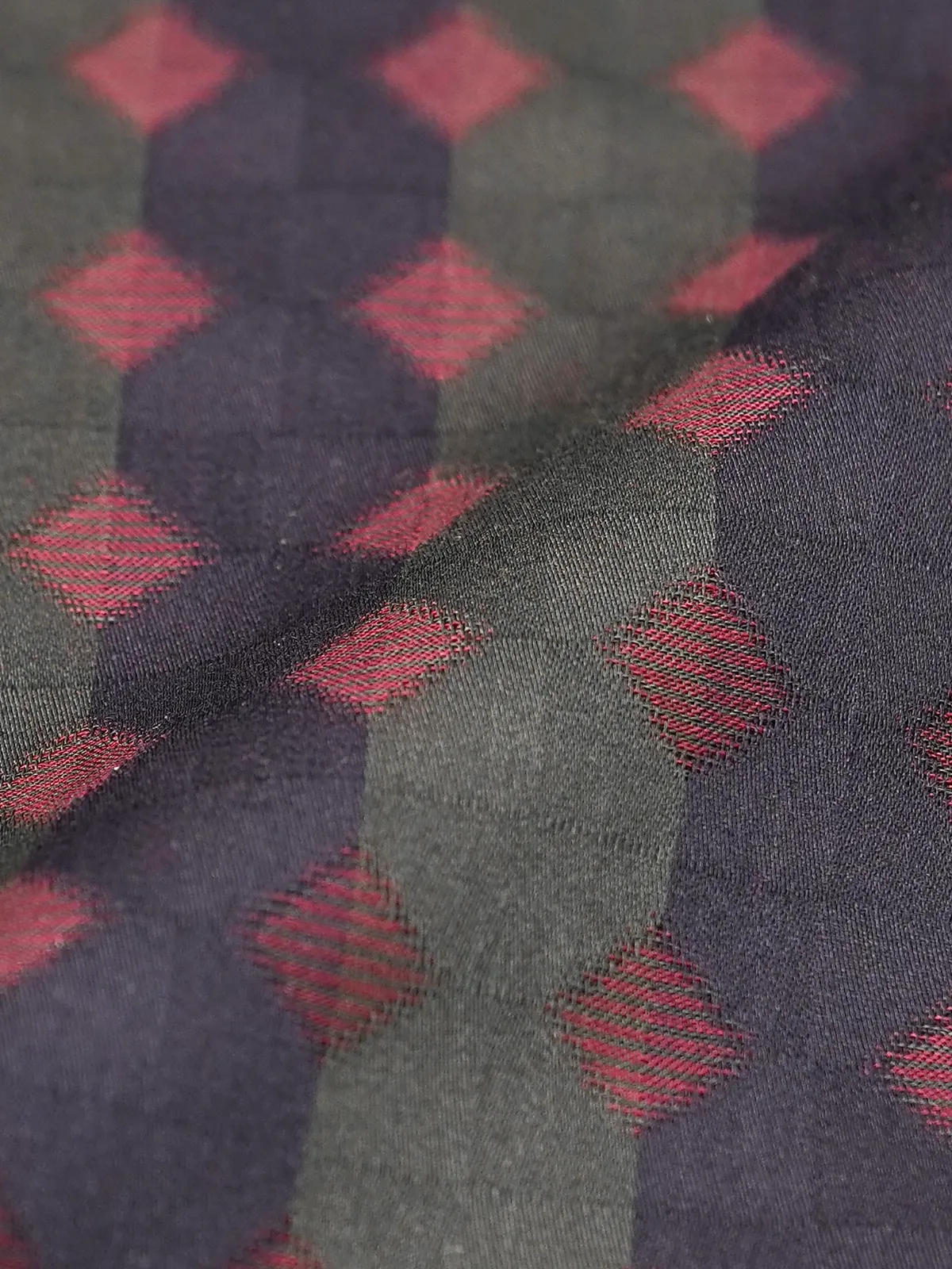 Pure Cotton Yarn-Dyed Shirt with Woven Diamond Pattern - Satin weave