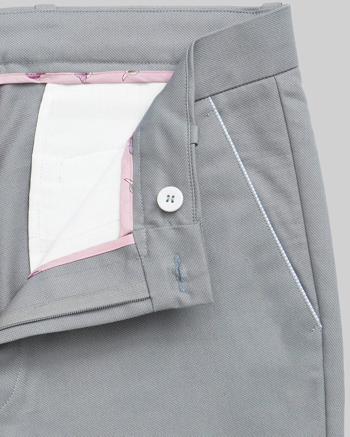 Cotton Short with Jacquard Weave and Extra Stretch - Moonstone Gray