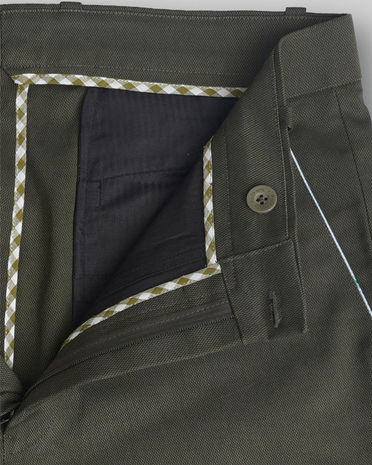 Cotton Short with Jacquard Weave and Extra Stretch - Olive Ink