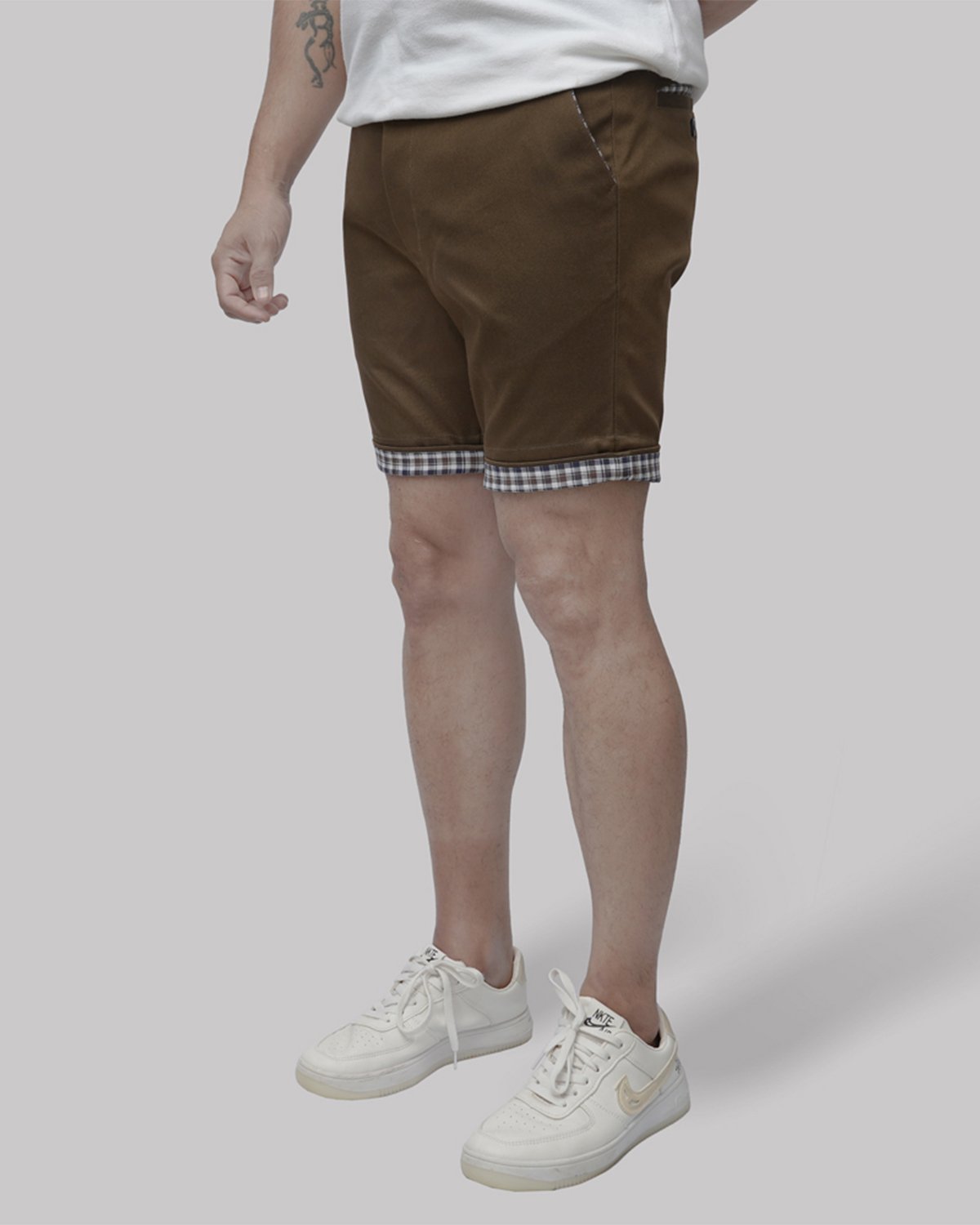 Cotton Short with Jacquard Weave and Extra Stretch - Mocha