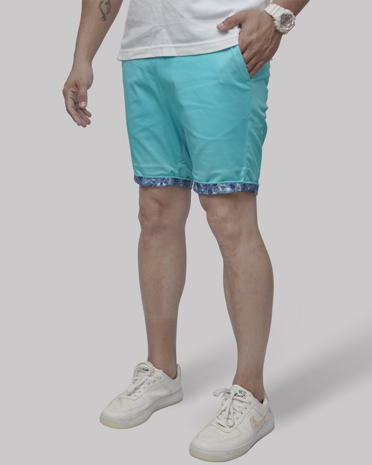 Cotton Short with Twill Weave and Extra Stretch - Ocean