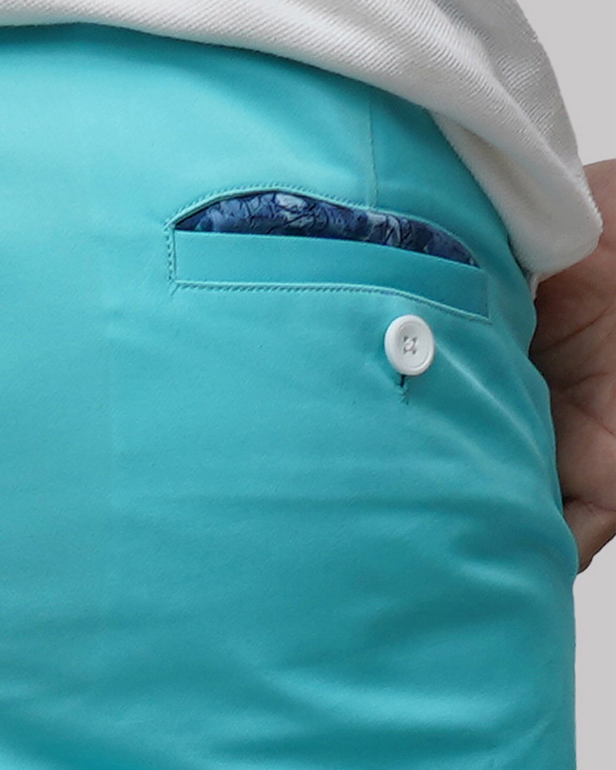 Cotton Short with Twill Weave and Extra Stretch - Ocean