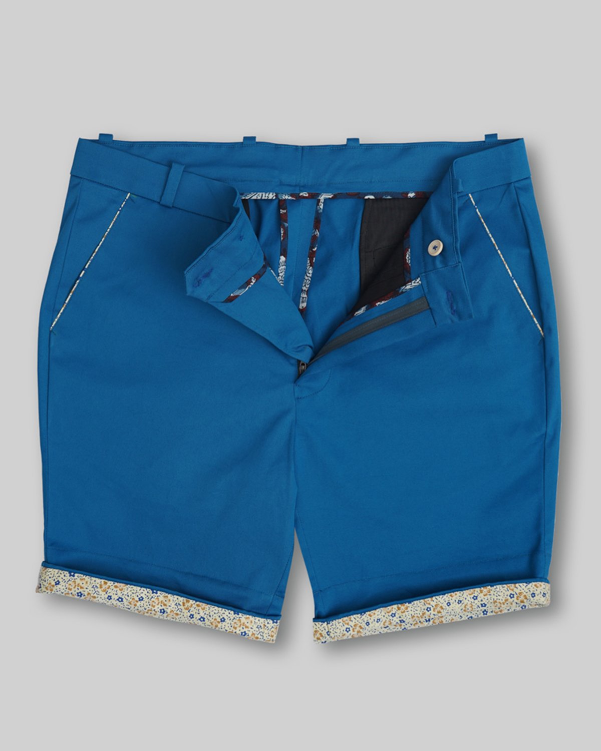 Cotton Short with Plain Weave and Extra Stretch - Sea Blue