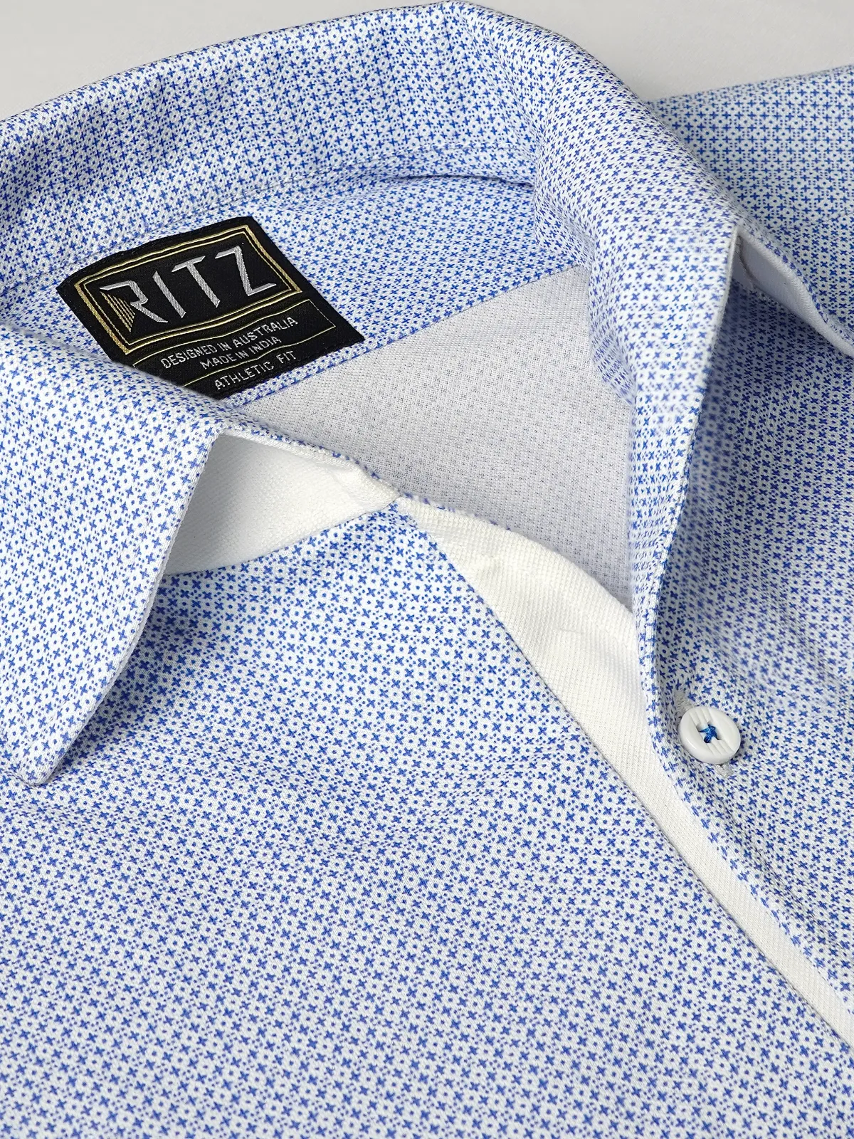 Ritz Exclusive: Sterling Grid One-Piece Collar Smart Polo