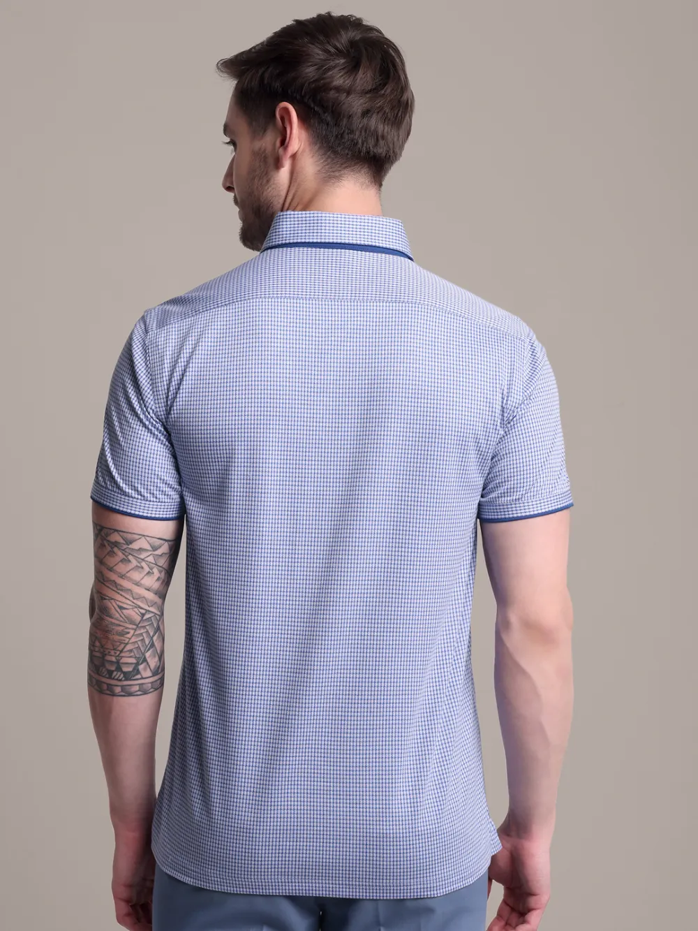 Ritz Exclusive: Hound's Tooth One-Piece Collar Smart Polo