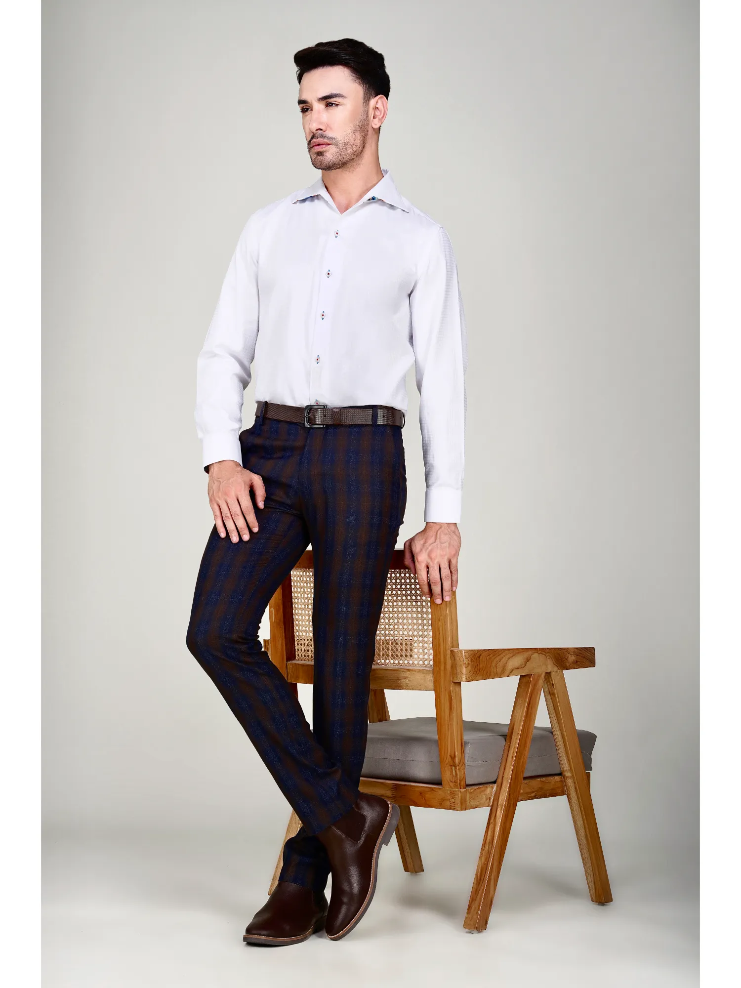 White Self Checked Shirt With One Piece Collar – Birds