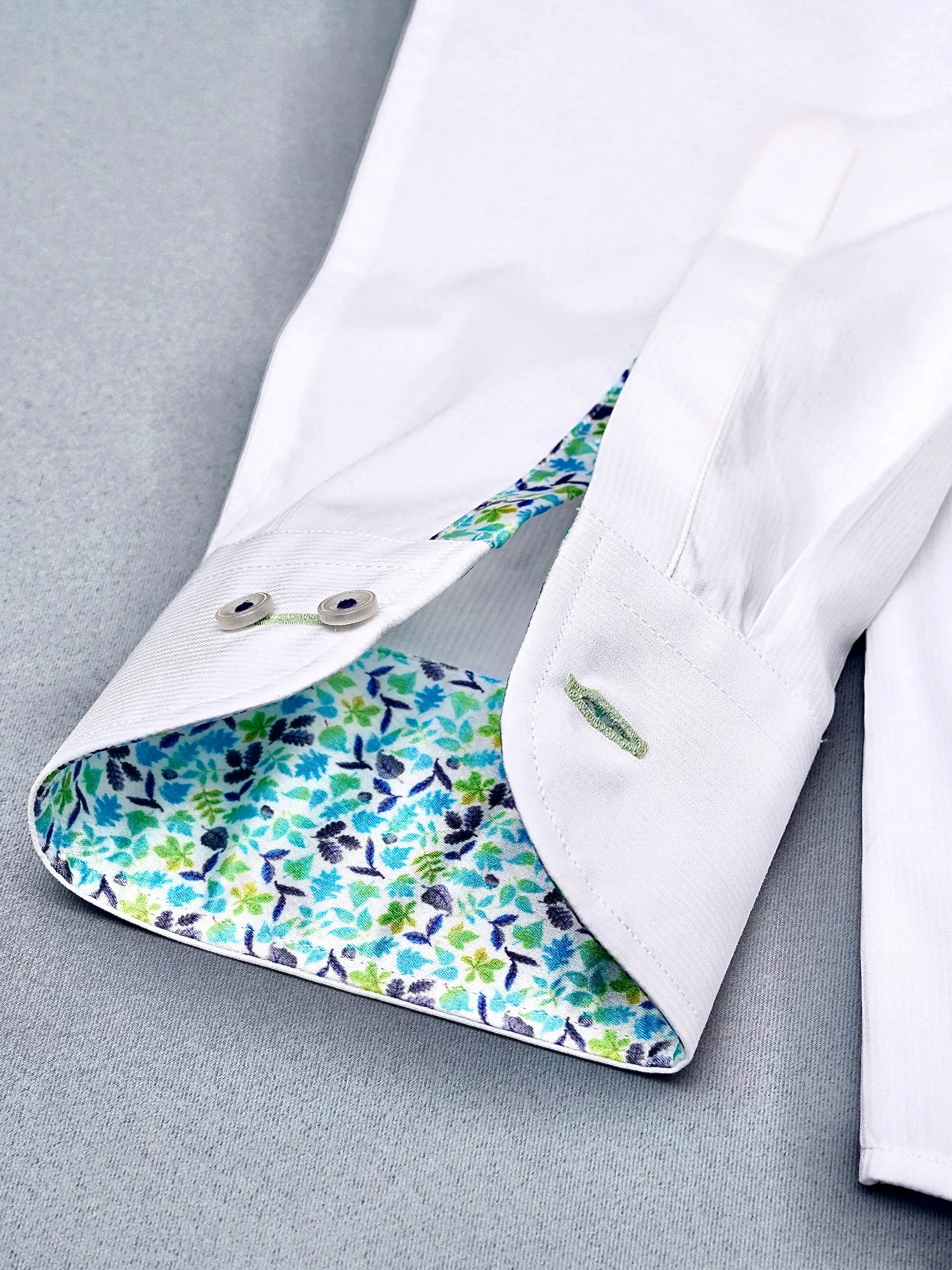 Signature One Piece Satin Collar White Shirt - Petals