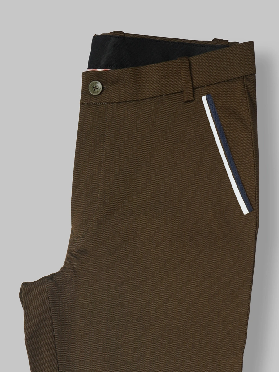 Cotton Chino with Jacquard Weave and Extra Stretch - Mocha with Accent