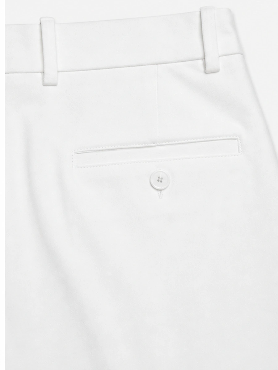 Cotton Chino with Twill Weave and Extra Stretch - White