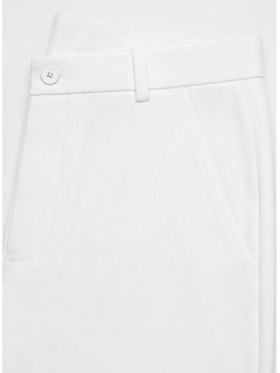 Cotton Chino with Twill Weave and Extra Stretch - White