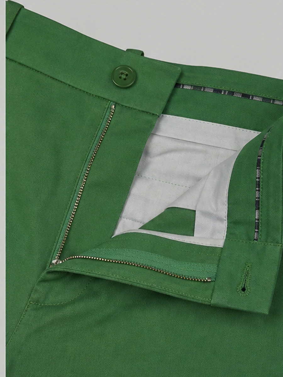 Cotton Chino with Plain Weave and Extra Stretch - Olive