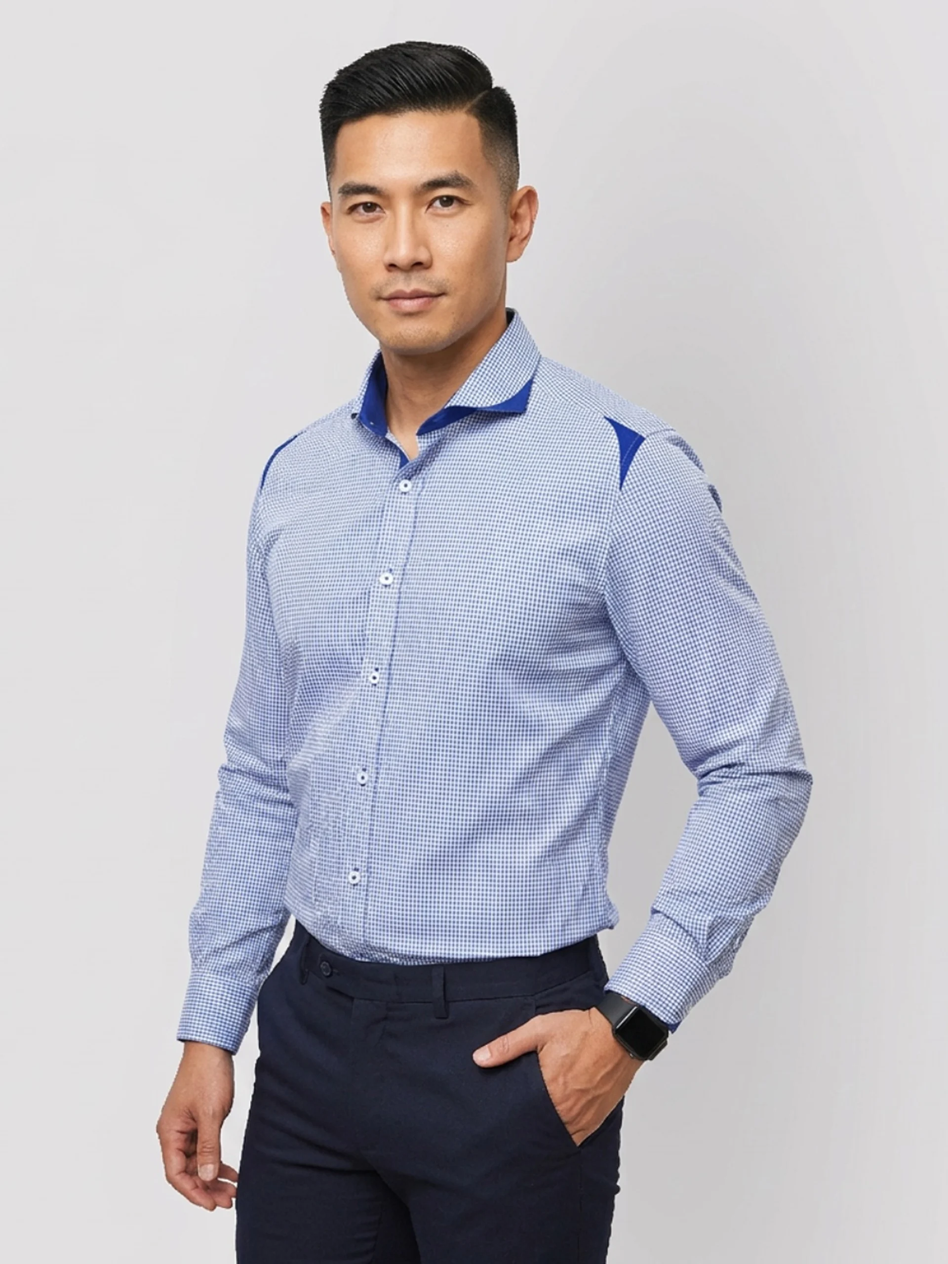 Blue and White Hound's-tooth Shirt - Knitted Weave